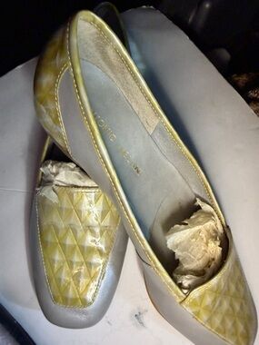 ANTONIO MELANI Yellow and Gray Quilted Slip-On Loafers